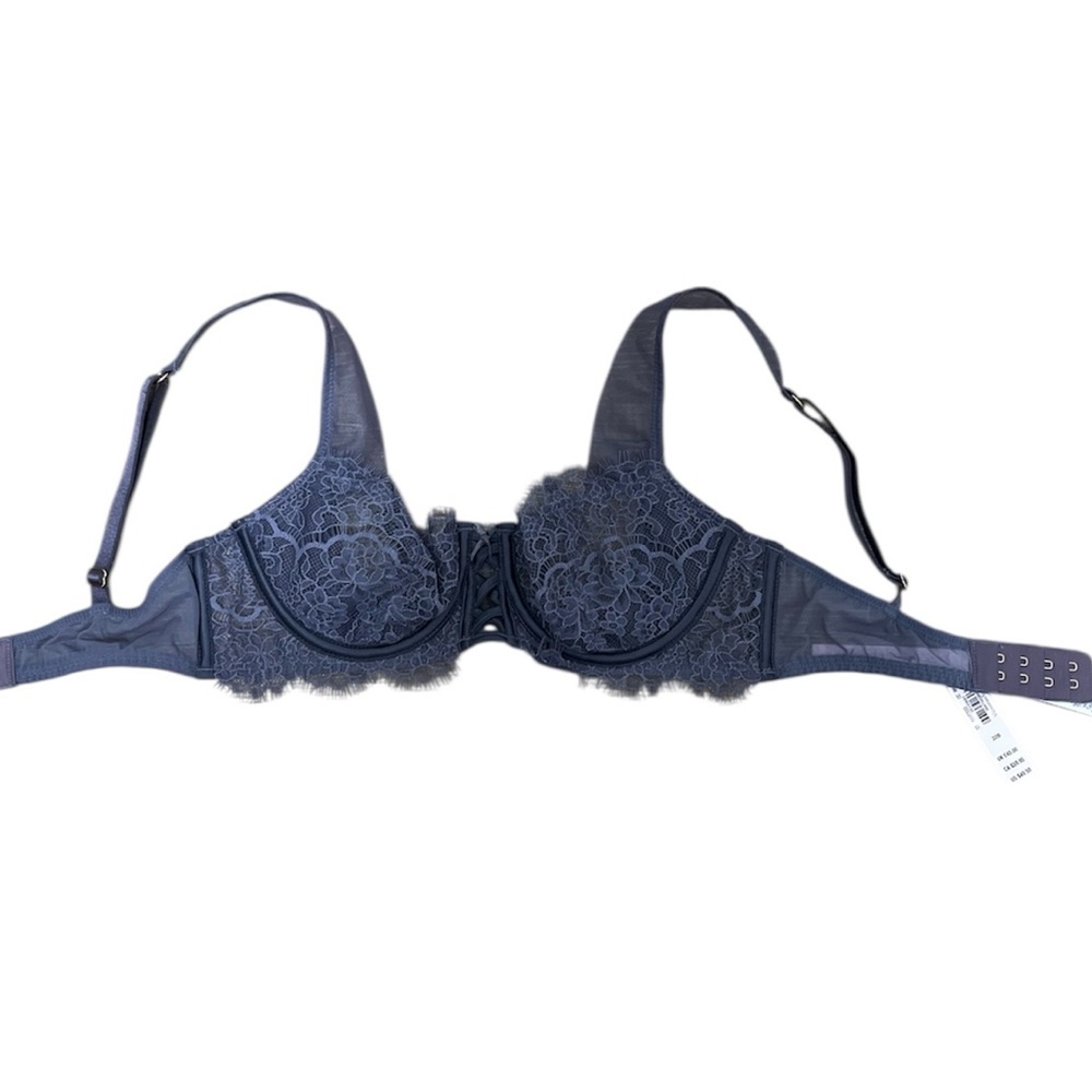 VICTORIA’S SECRET Dream Angels Lace NWT Bra Size 32B